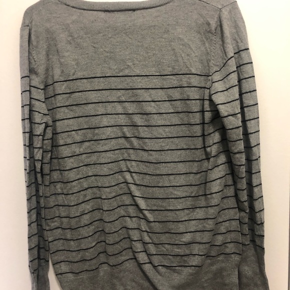 Mossimo Grey & Black Stripped Vneck SZ XXL - Picture 3 of 8